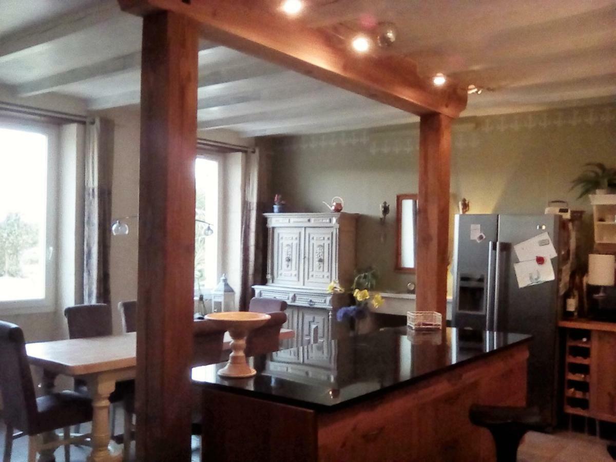 Maison Lavande Bed and Breakfast Saint-Jean-dʼAngély Exteriör bild